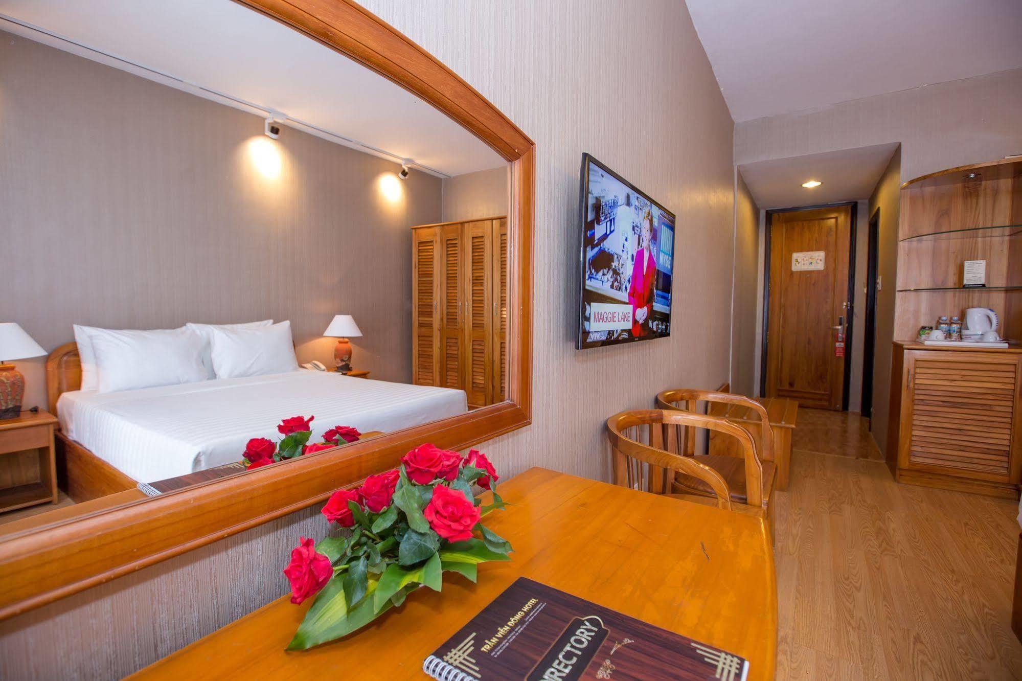 Vien Dong Hotel Nha Trang Exterior photo